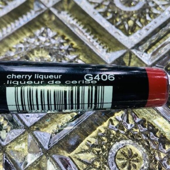 Avon Glazewear Intense CHERRY LIQUEUR Lip Gloss SEALED NOS - Picture 2 of 4